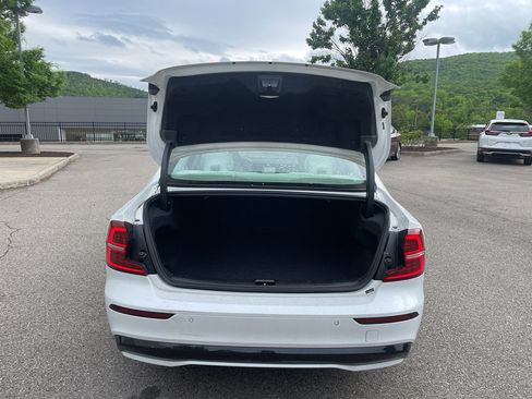 Used 2025 Volvo S60 B5 Plus AWD/4WD image 25