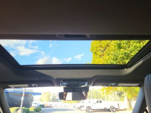 Used 2023 Lexus NX 350 F Sport image 12