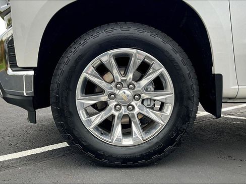 Used 2021 Chevrolet Silverado 1500 LTZ image 9