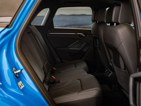 Used 2022 Audi Q3 2.0T Premium Plus image 40