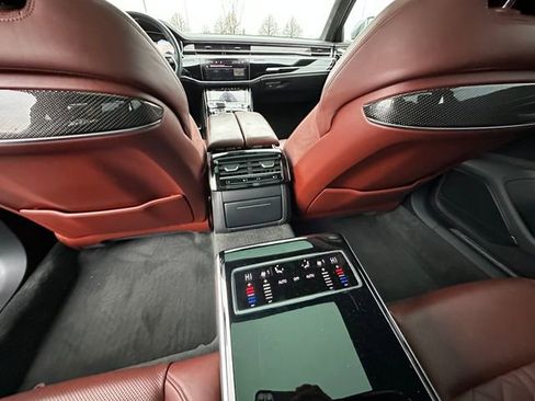 Used 2021 Audi S8 L AWD/4WD image 17