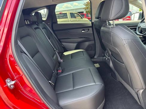 Used 2025 Nissan Murano SL AWD/4WD image 13