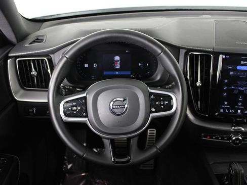 Used 2022 Volvo XC60 B5 R-Design w/ Protection Package Premier FWD image 20