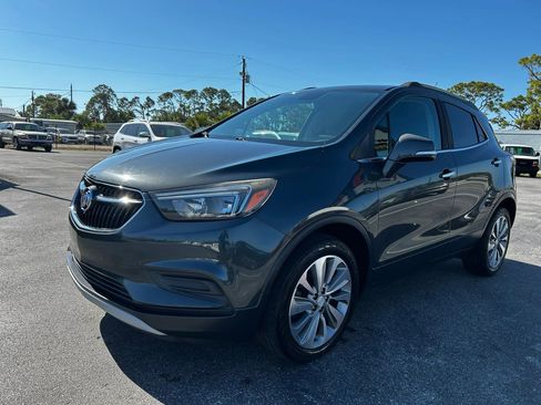 Used 2018 Buick Encore Preferred FWD image 9