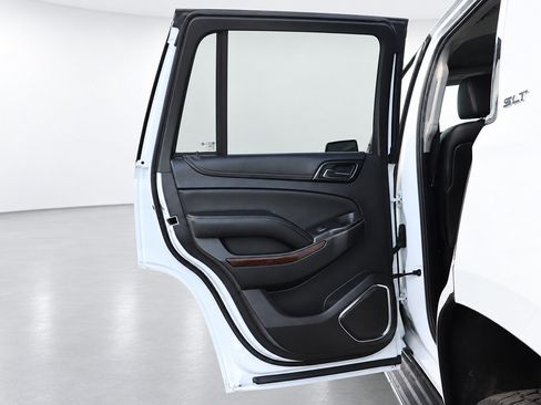 Used 2016 GMC Yukon SLT RWD image 17