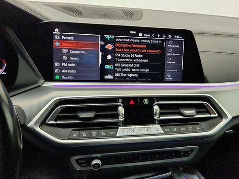 Used 2023 BMW X6 xDrive40i w/ M Sport Package image 18