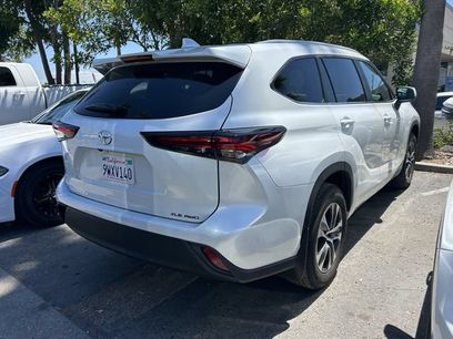 Used 2026 Toyota Highlander XLE