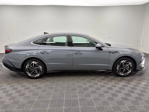 Used 2026 Hyundai Sonata SEL FWD image 5