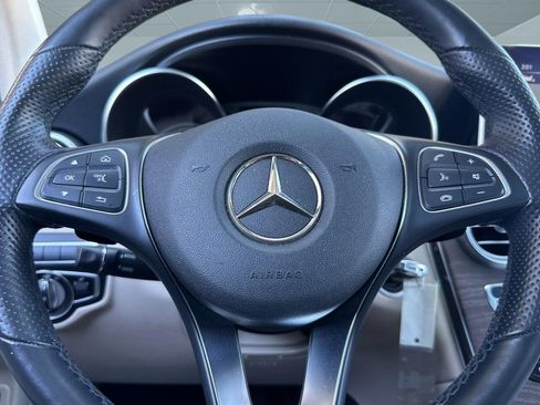 Used 2019 Mercedes-Benz GLC 350e 4MATIC image 15