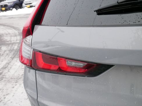 Certified 2025 Honda CR-V EX image 17