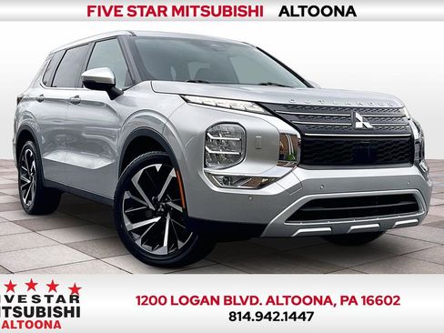 Used 2022 Mitsubishi Outlander SE AWD/4WD image 1