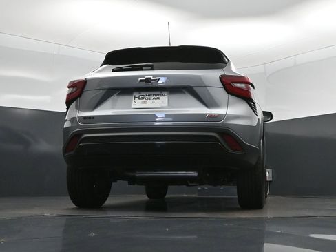 New 2026 Chevrolet Trax RS FWD image 41