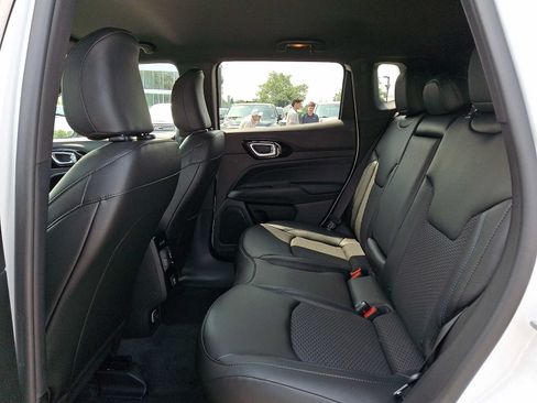 New 2026 Jeep Compass Latitude AWD/4WD image 6