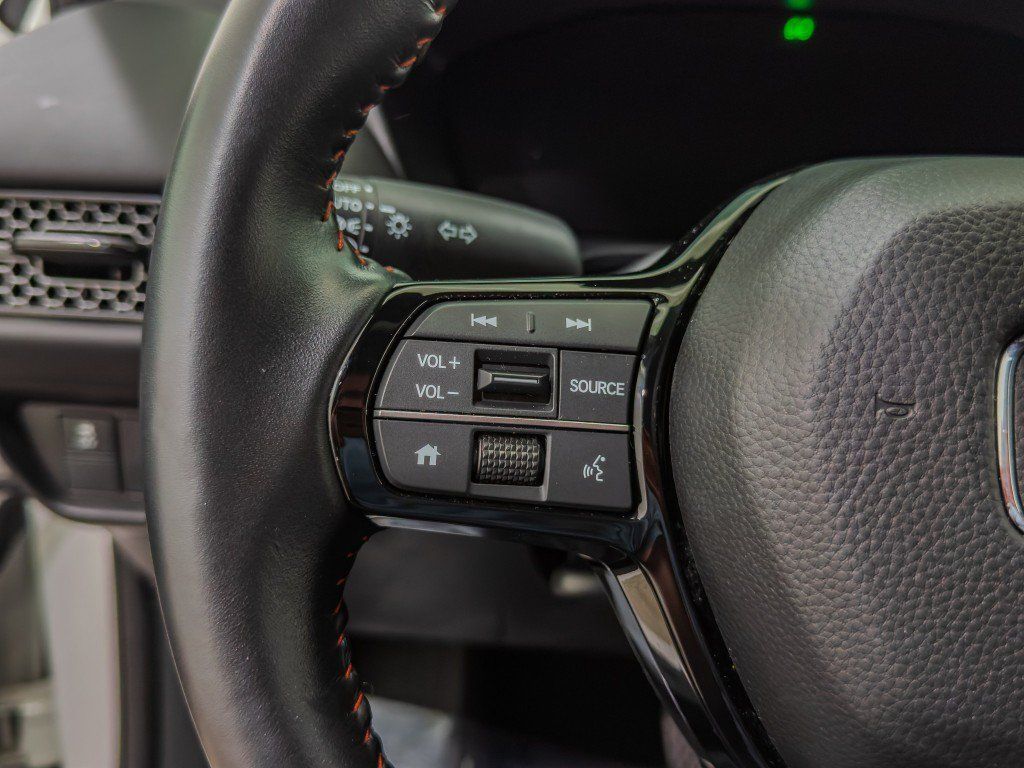 Used 2025 Honda HR-V Sport image 26