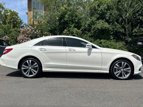 Used 2017 Mercedes-Benz CLS 550 image 3