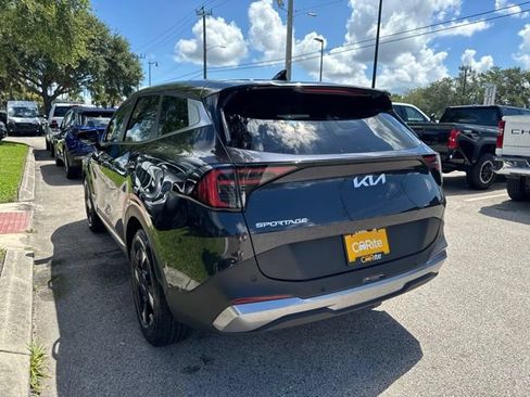 Used 2026 Kia Sportage LX FWD image 5