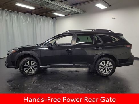 Used 2024 Subaru Outback Premium AWD/4WD image 5