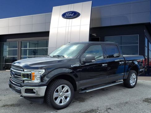 Certified 2018 Ford F150 XLT w/ Equipment Group 302A Luxury AWD/4WD image 4