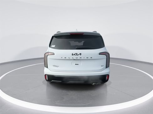 Used 2025 Kia Telluride EX X-Line image 7