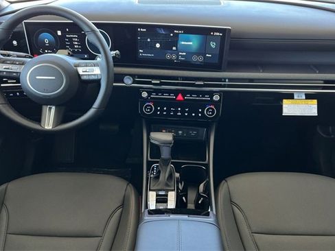 New 2025 Hyundai Santa Cruz Limited image 13