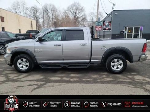 Used 2019 RAM 1500 Classic SLT AWD/4WD image 9
