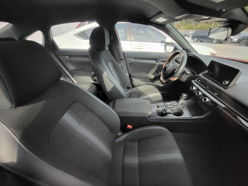 Used 2022 Honda Civic Sport image 8