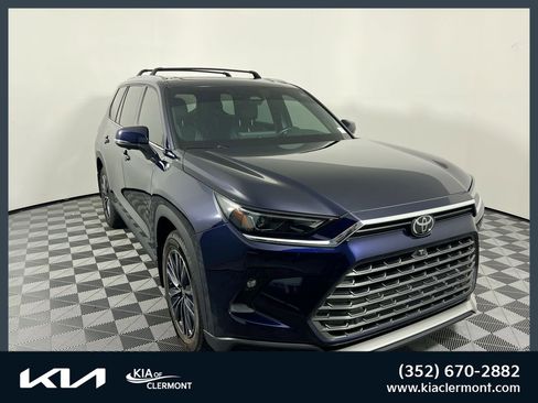 Used 2024 Toyota Grand Highlander AWD Hybrid image 1