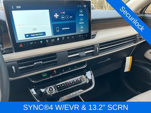 New 2026 Lincoln Corsair Reserve image 10