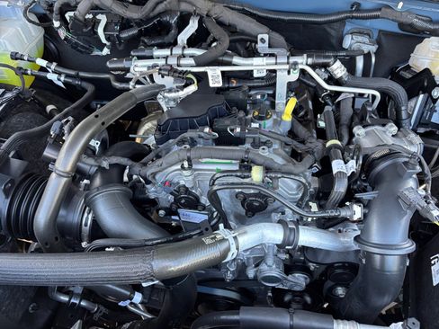 New 2025 Ford Bronco Big Bend AWD/4WD image 21