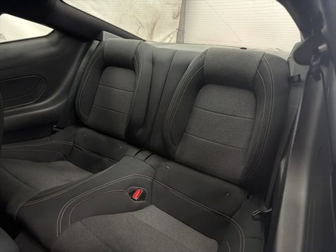 Used 2025 Ford Mustang Coupe image 19