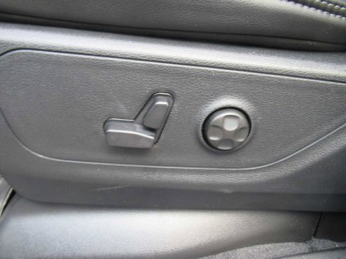 New 2026 RAM 1500 RHO w/ Bed Utility Group image 26