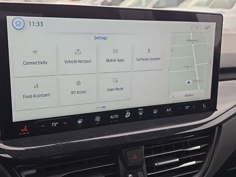 Used 2024 Ford Escape ST-Line w/ Tech Pack #1 image 31