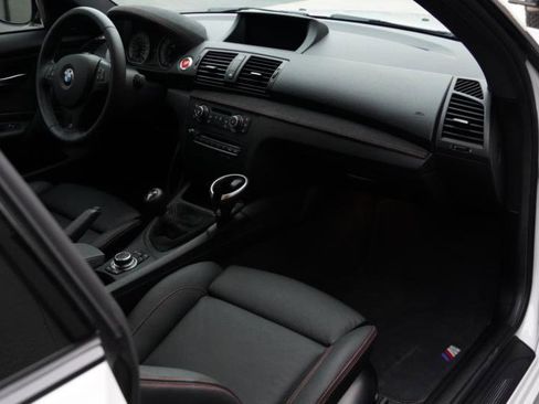 Used 2011 BMW 1 Series M image 61