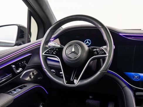 Used 2023 Mercedes-Benz EQS 580 4MATIC SUV image 11