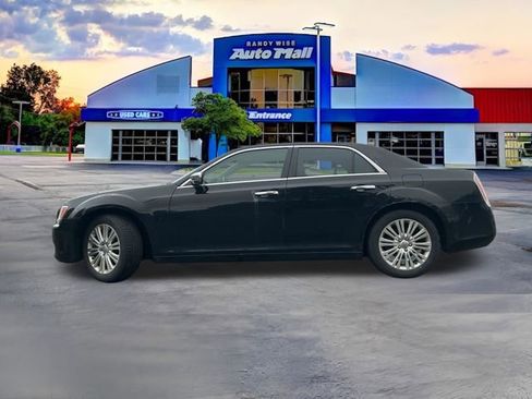 Used 2012 Chrysler 300 Limited AWD/4WD image 3