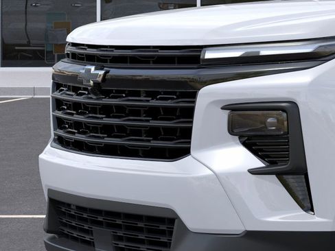 New 2026 Chevrolet Traverse LT image 14