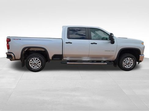 Used 2022 Chevrolet Silverado 2500 W/T w/ WT Convenience Package AWD/4WD image 8