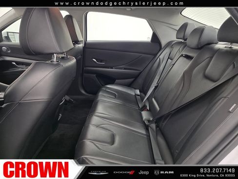 Used 2024 Hyundai Elantra Limited FWD image 17
