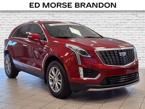 Certified 2022 Cadillac XT5 Premium Luxury image 6