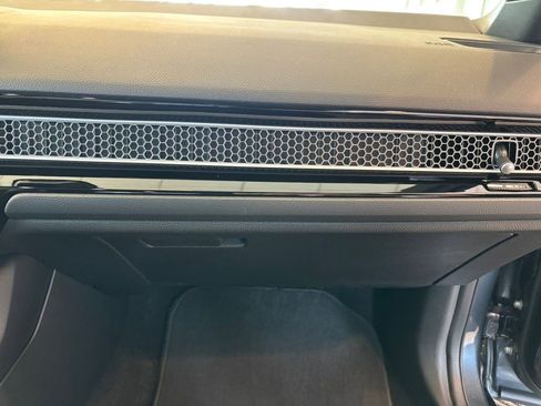 Used 2025 Honda Civic Sport Touring image 29