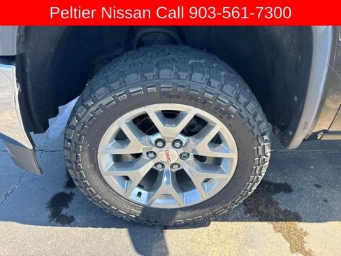 Used 2018 GMC Sierra 1500 SLT w/ Texas SLT Premium Package RWD image 9