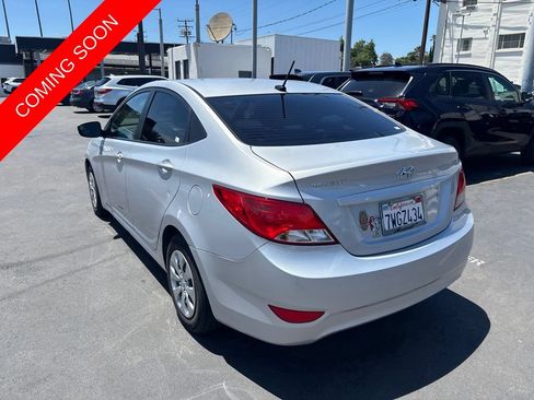 Used 2016 Hyundai Accent SE w/ Option Group 02 FWD image 6