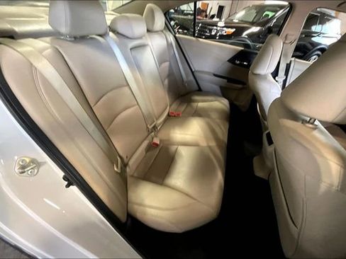 Used 2015 Honda Accord EX-L image 28