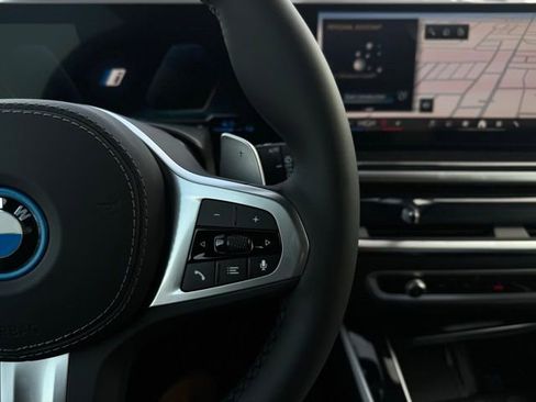 New 2026 BMW X5 xDrive50e w/ M Sport Package image 32