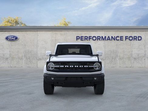 New 2025 Ford Bronco Outer Banks AWD/4WD image 6