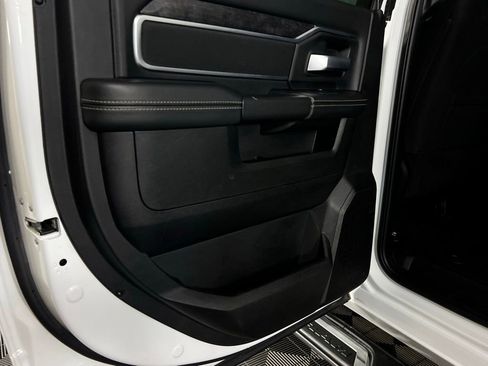 Used 2024 RAM 2500 Big Horn w/ Bed Utility Group image 25