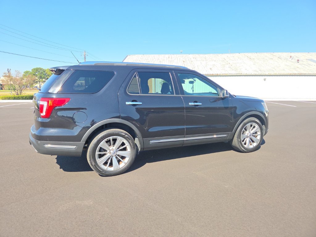 Used 2019 Ford Explorer Limited w/ Class III Trailer Tow Package FWD image 14