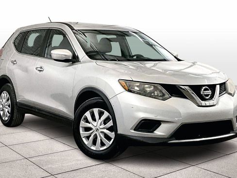 Used 2014 Nissan Rogue S image 3