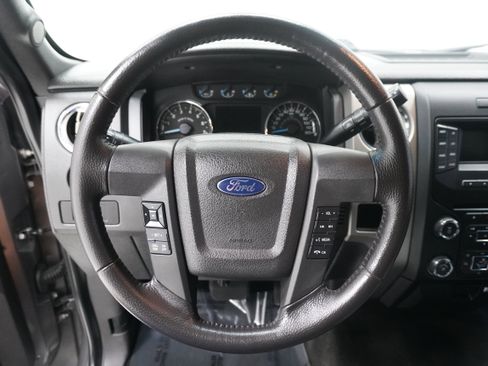 Used 2014 Ford F150 XLT w/ XLT Chrome Package RWD image 15