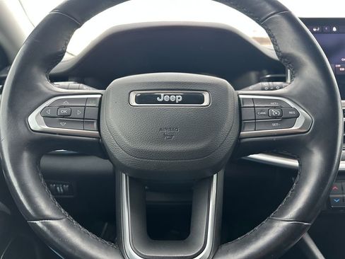 Used 2022 Jeep Compass Latitude image 29